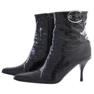 Stuart Weitzman Booties